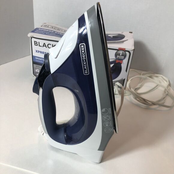 Black+Decker Black &‎ Decker Traditional Iron Corded Xpress Steam Smart IRO8X B4 - Picture 7 of 12